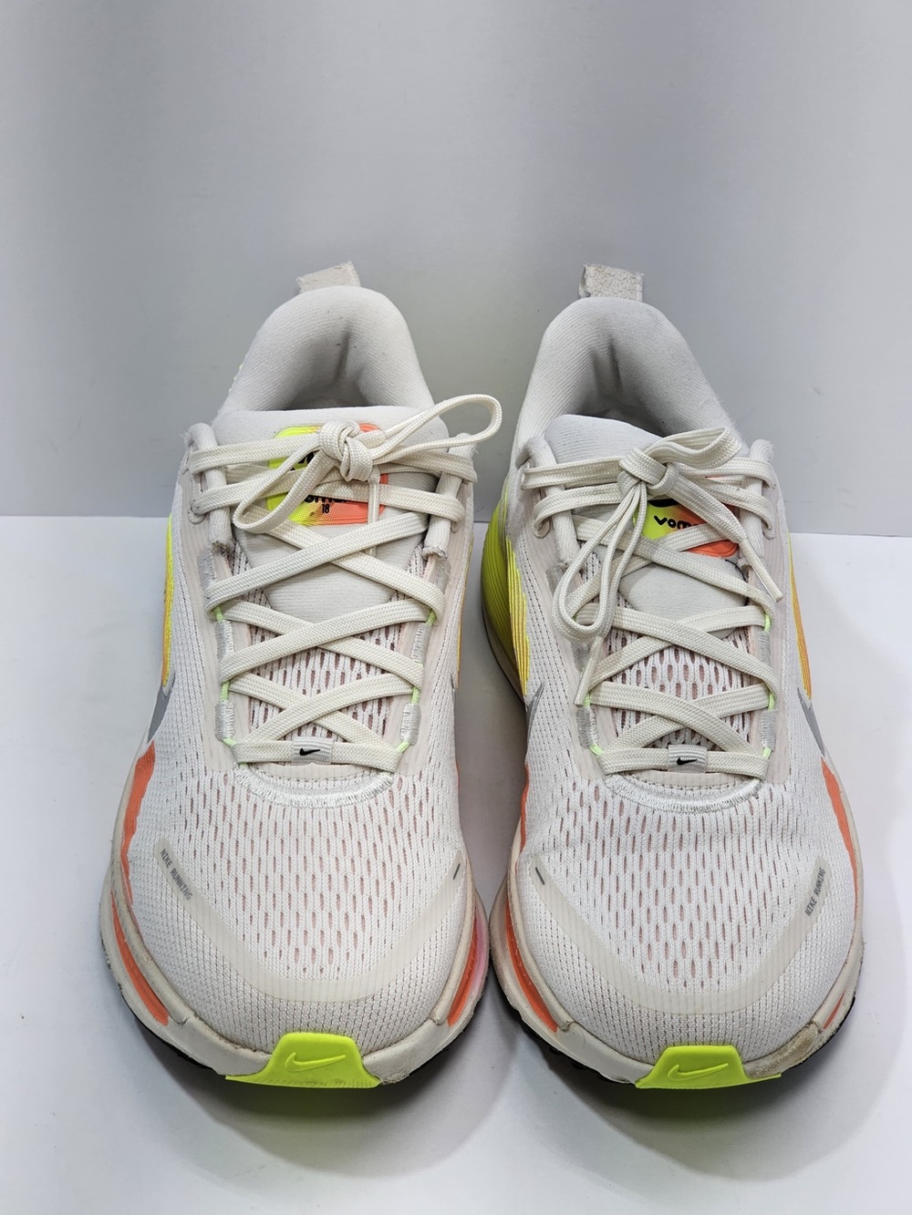 Nike ZoomX Vomero 18 Running Shoes White Volt Orange Men’s Size 8